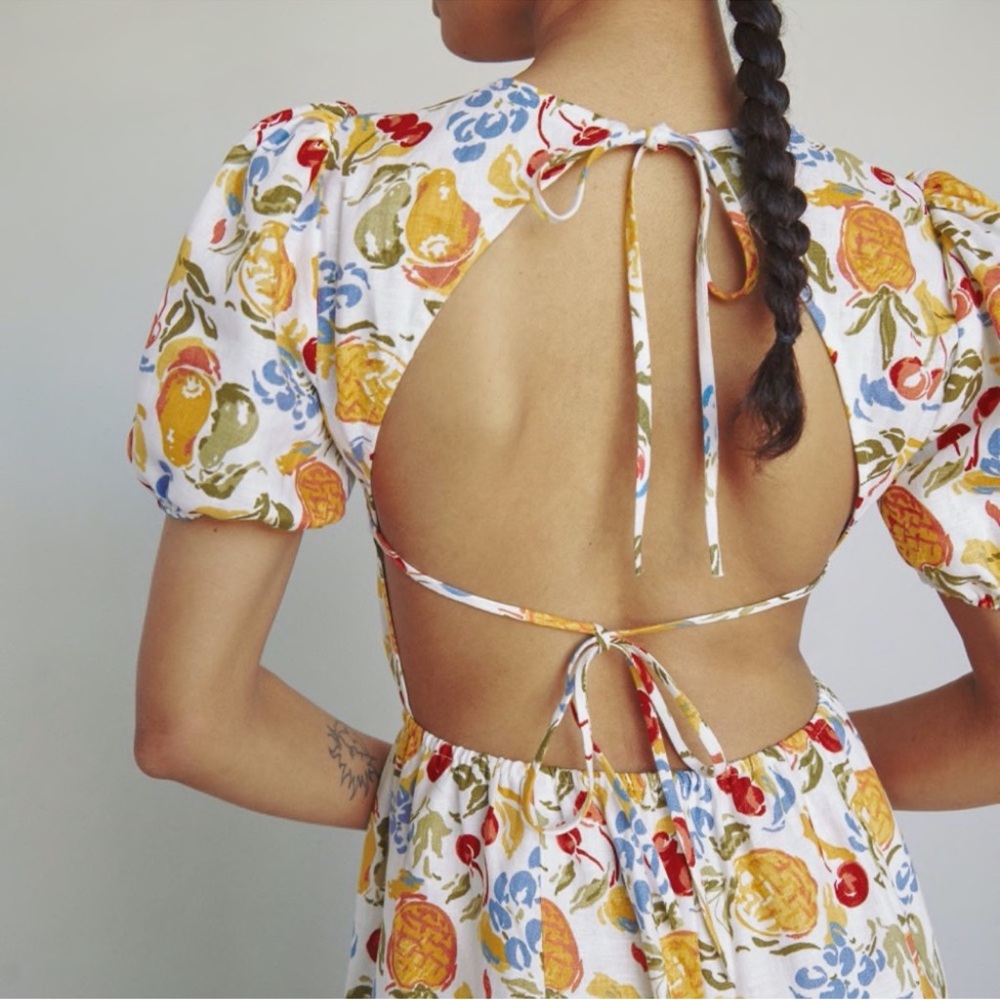 Reformation Anneliese Linen Dress in Fruit Cocktail - Picture 4 of 13
